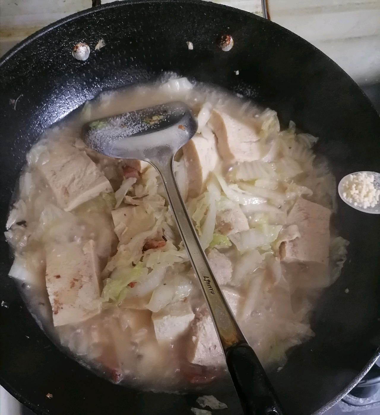 冻豆腐炖白菜