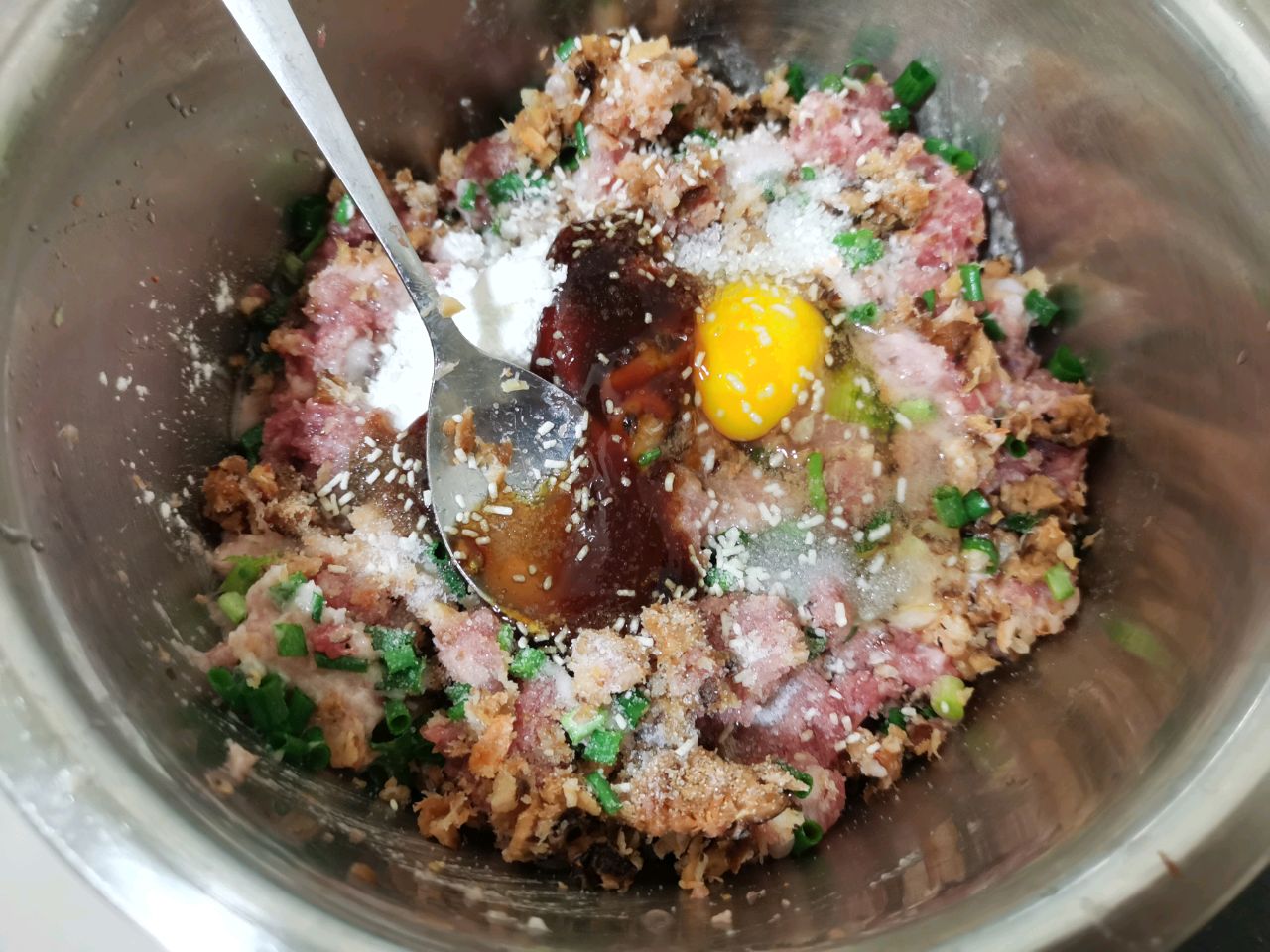 冬菇虾米鲜肉云吞