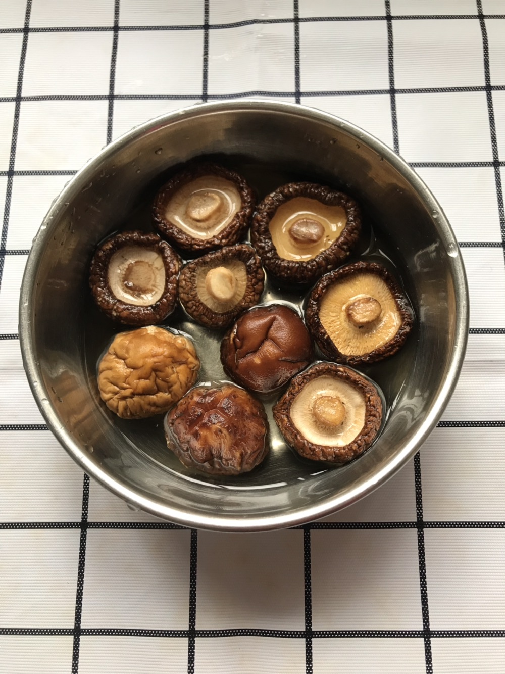 冬菇蒸鸡肉