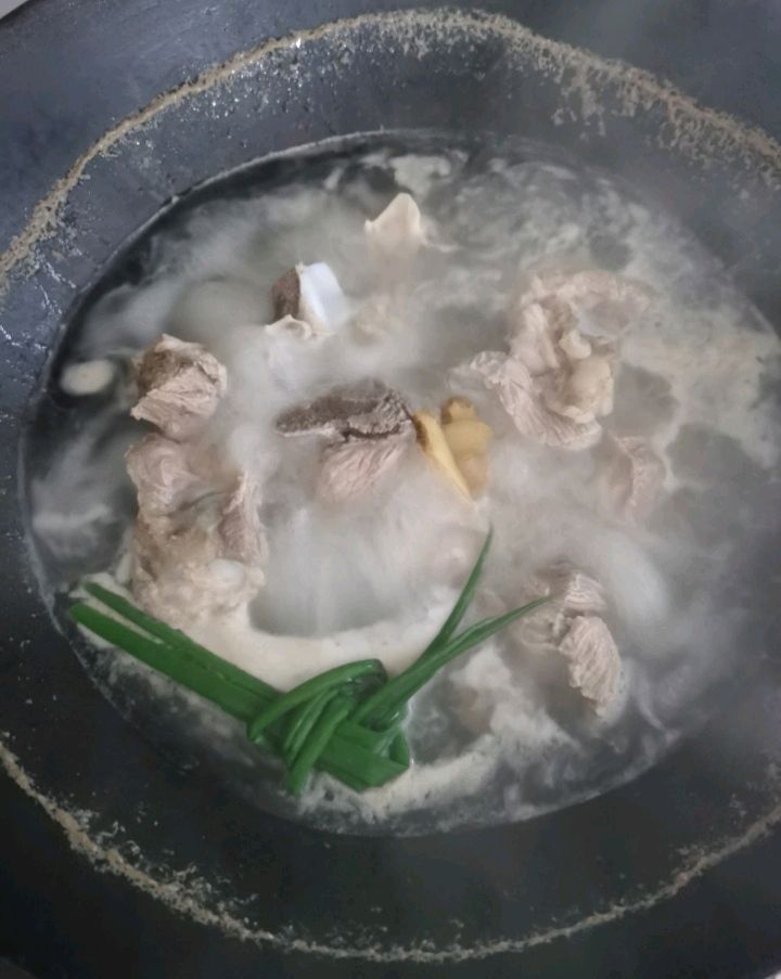 冬瓜海带筒骨汤
