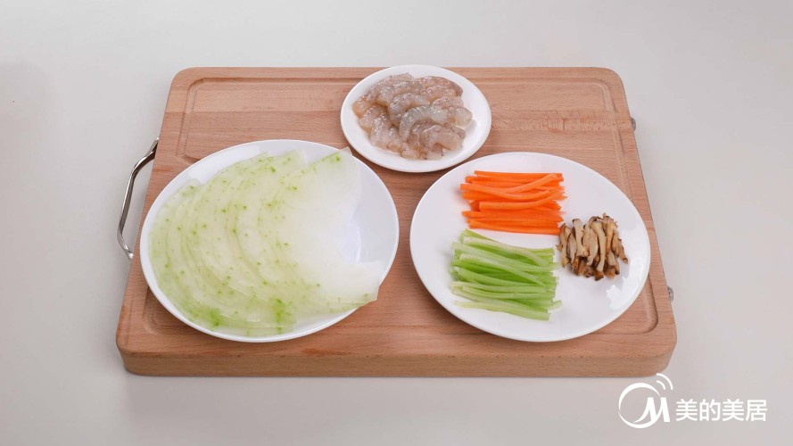 冬瓜海鲜卷