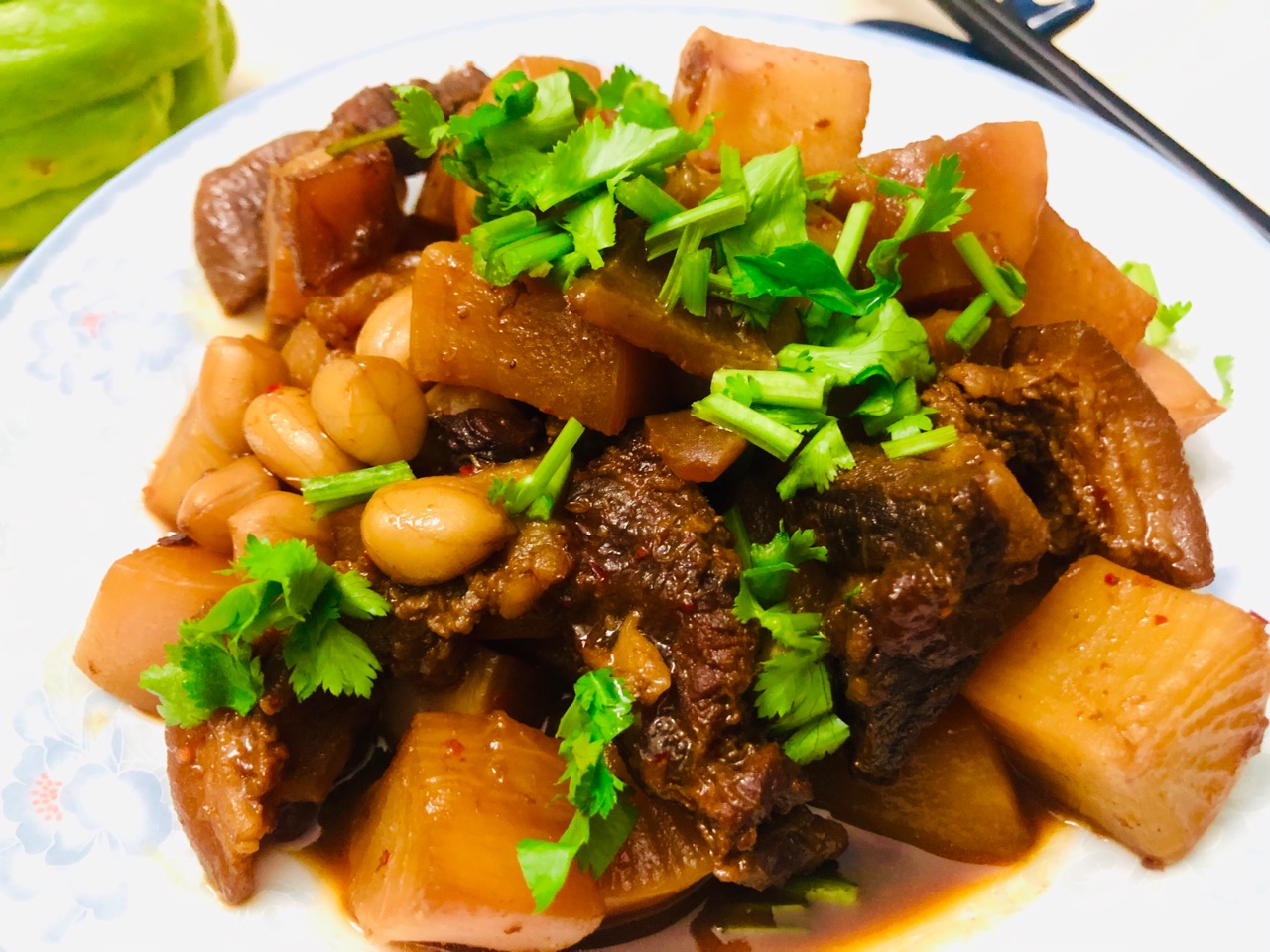冬季家常菜～红烧萝卜