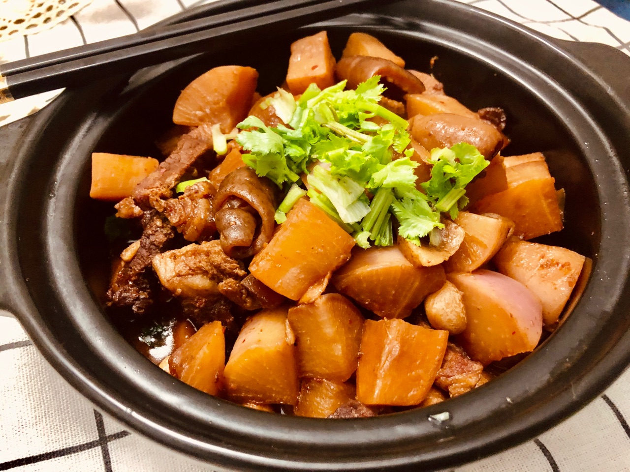 冬季家常菜～红烧萝卜
