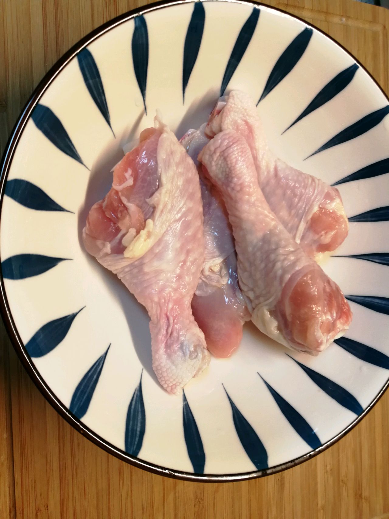 冬季进补最佳的美食～药膳蒸鸡