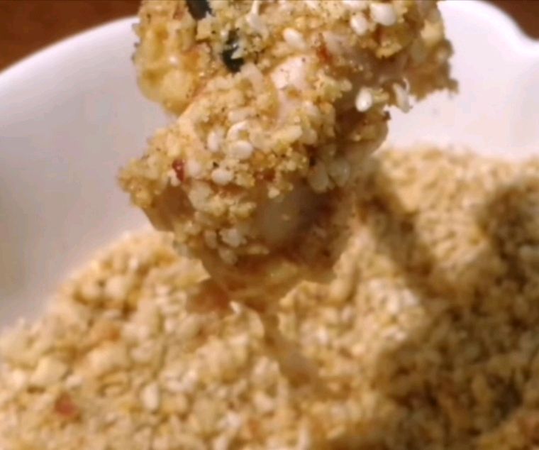 冬季进补最佳的美食～药膳蒸鸡