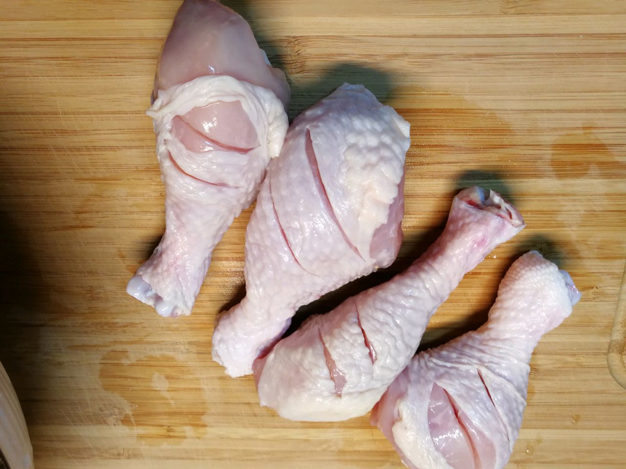 冬季进补最佳的美食～药膳蒸鸡