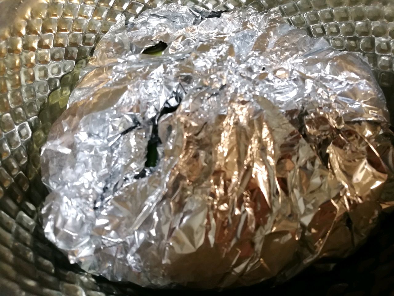 冬季进补最佳的美食～药膳蒸鸡