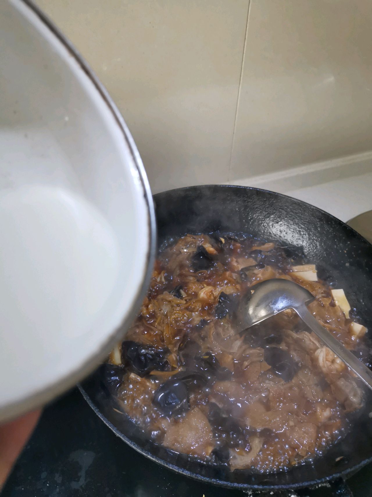 冬日传统打卤面