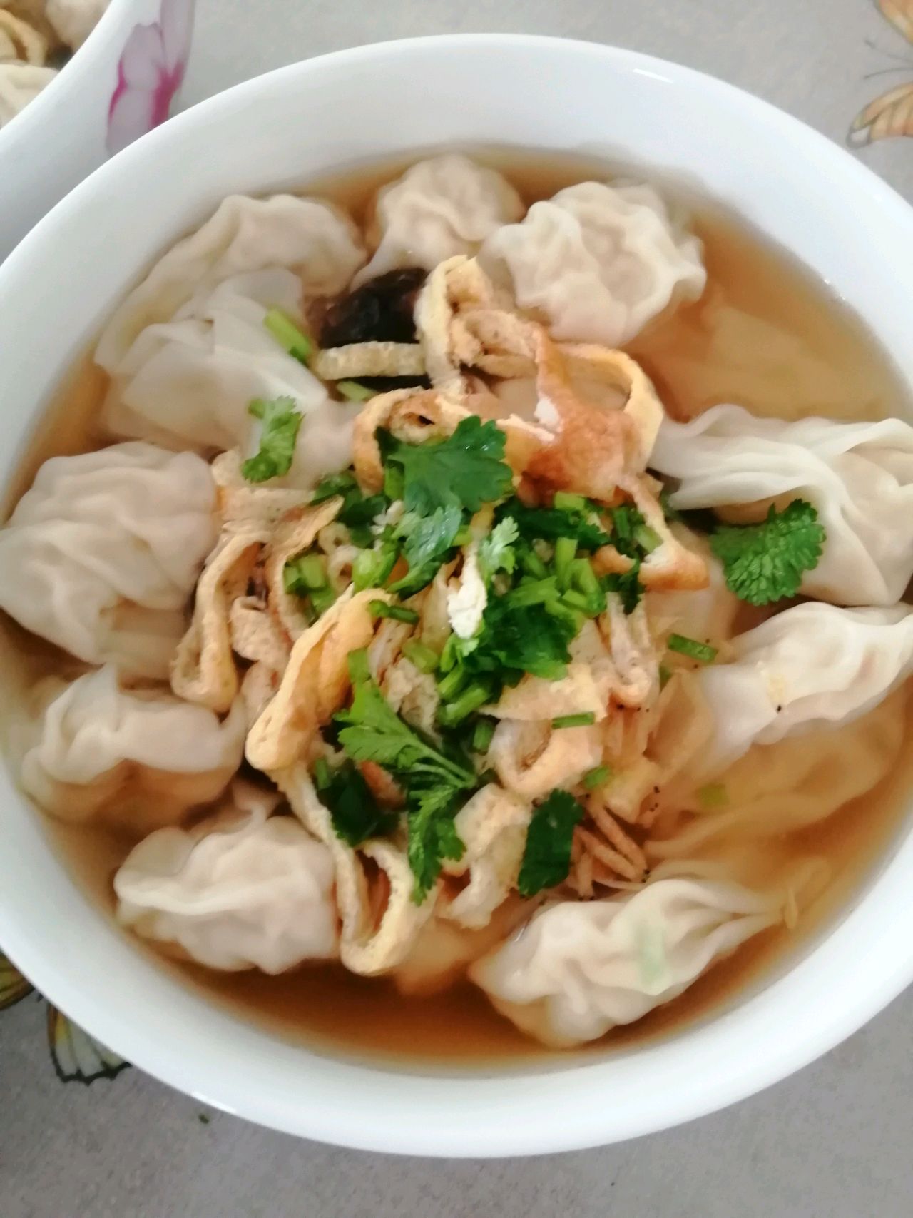 冬日里的温暖：外婆馄饨