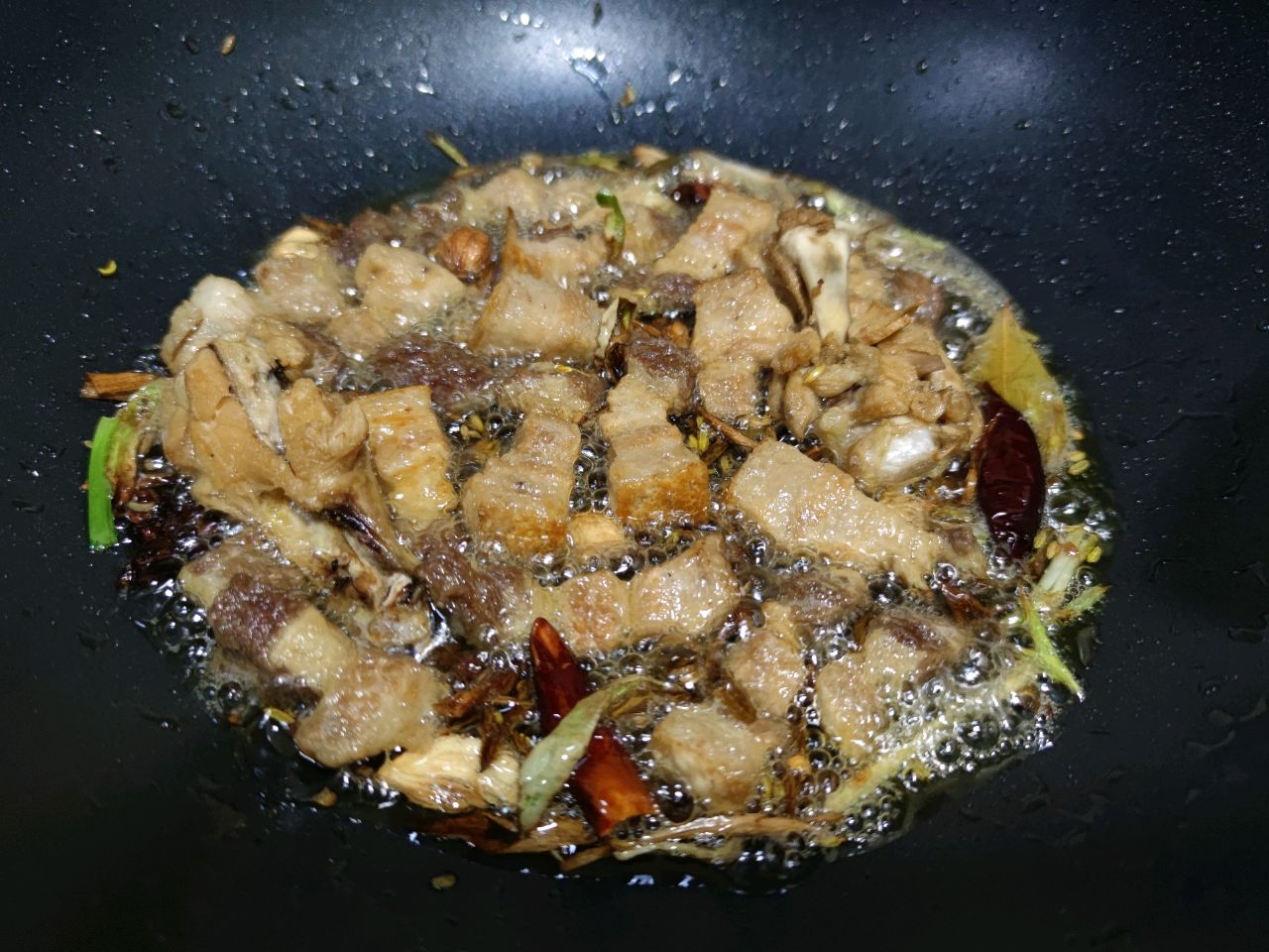 冬日绿豆炖肉汤