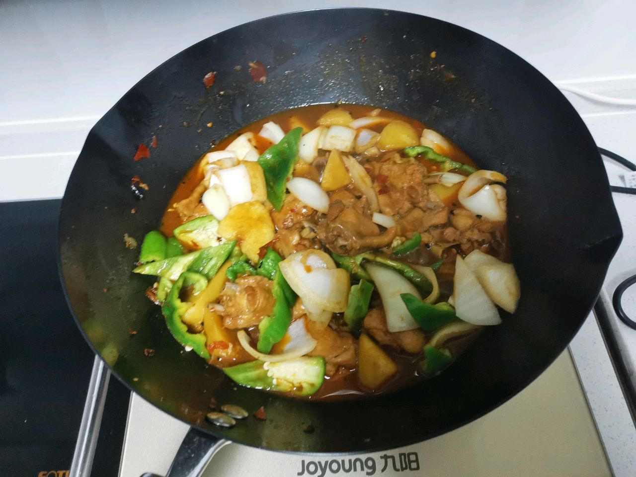 冬日暖身锅 鸡翅煲