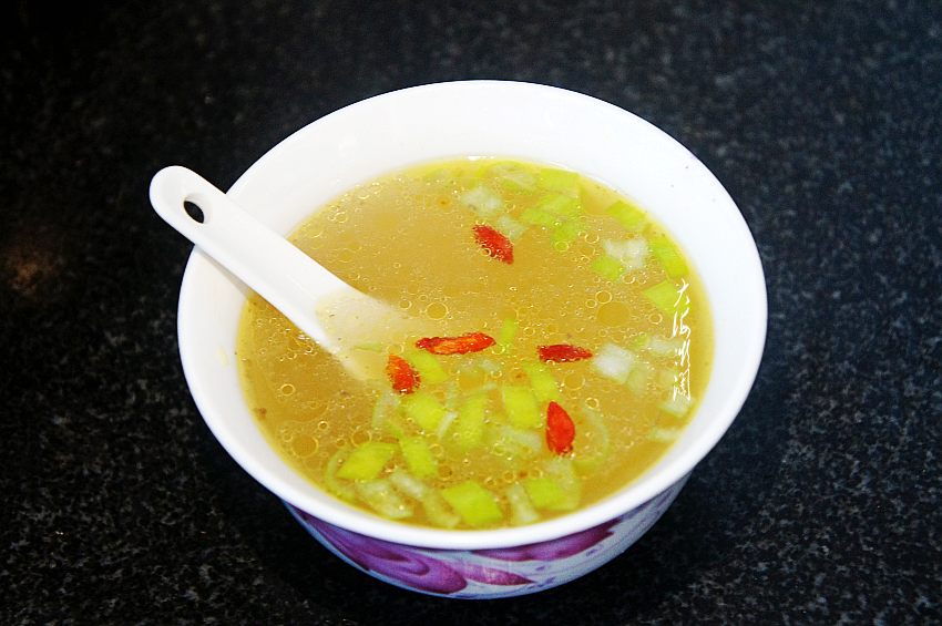 冬日滋补之老母鸡汤