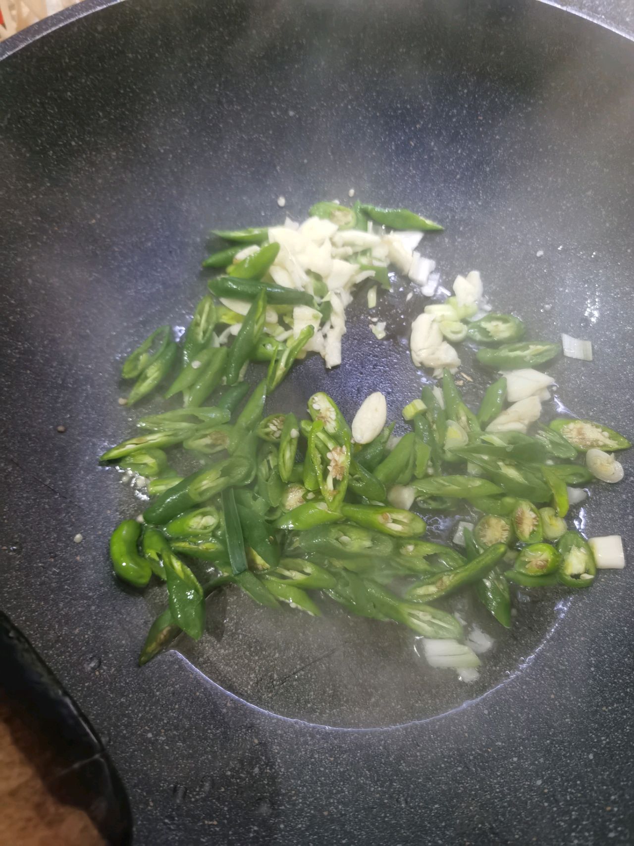 冬笋炒腊鸡