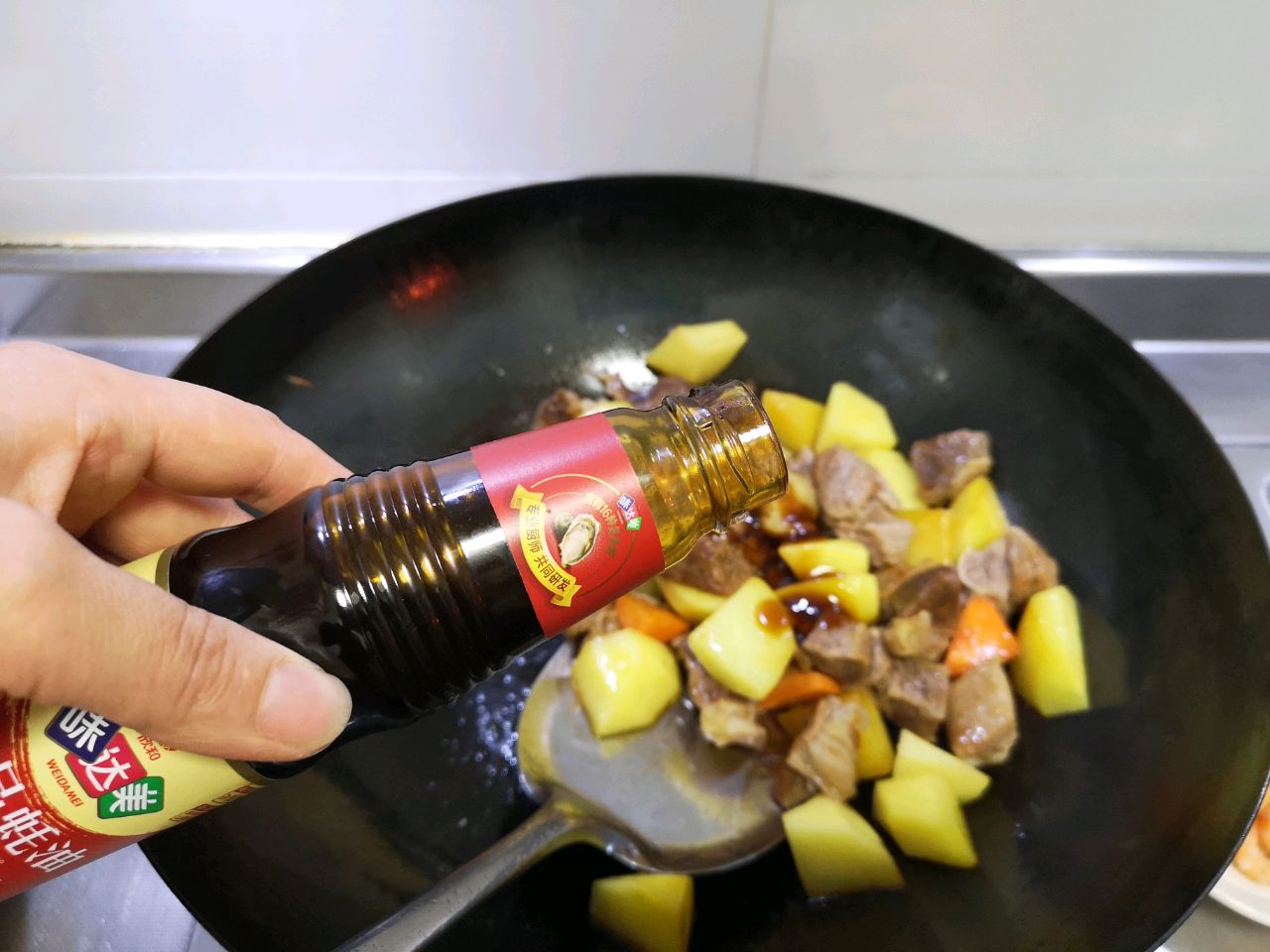 冬天的能量~土豆炖牛肉