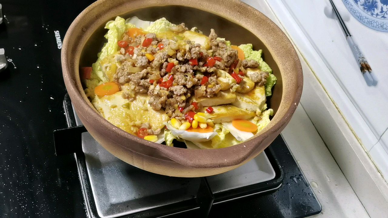 冬天里百吃不厌的豆腐煲