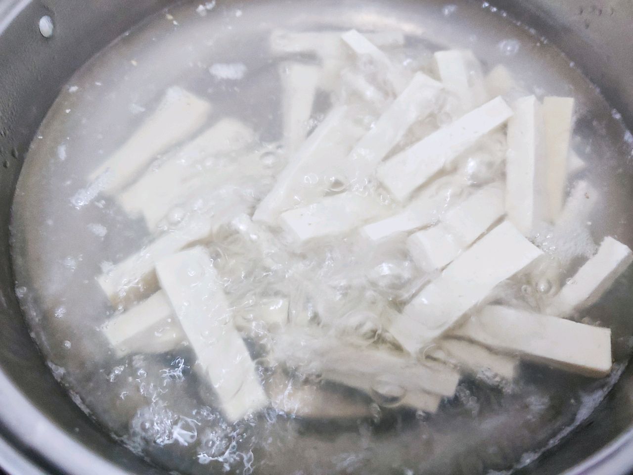 豆腐炒腊肉