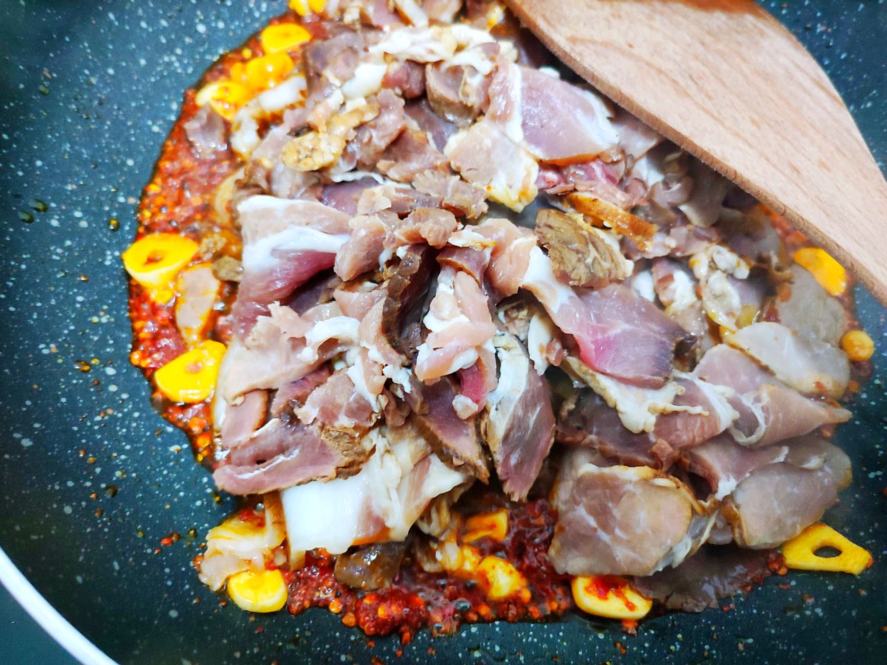 豆腐炒腊肉