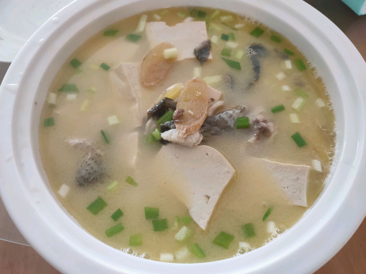 豆腐鲫鱼汤