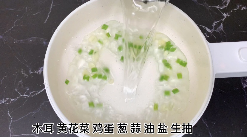 豆腐脑和冰花锅贴
