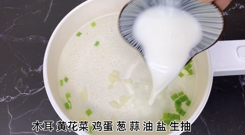 豆腐脑和冰花锅贴