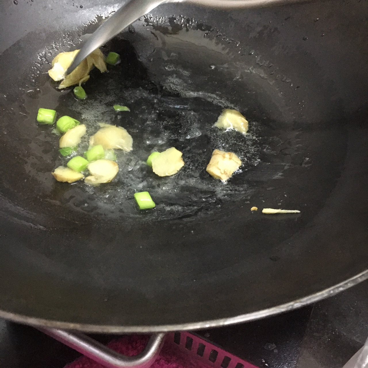 豆腐肉粒
