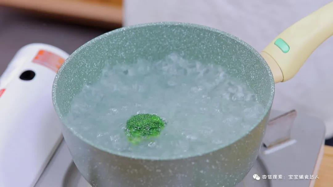 豆腐蒸蛋 宝宝辅食食谱