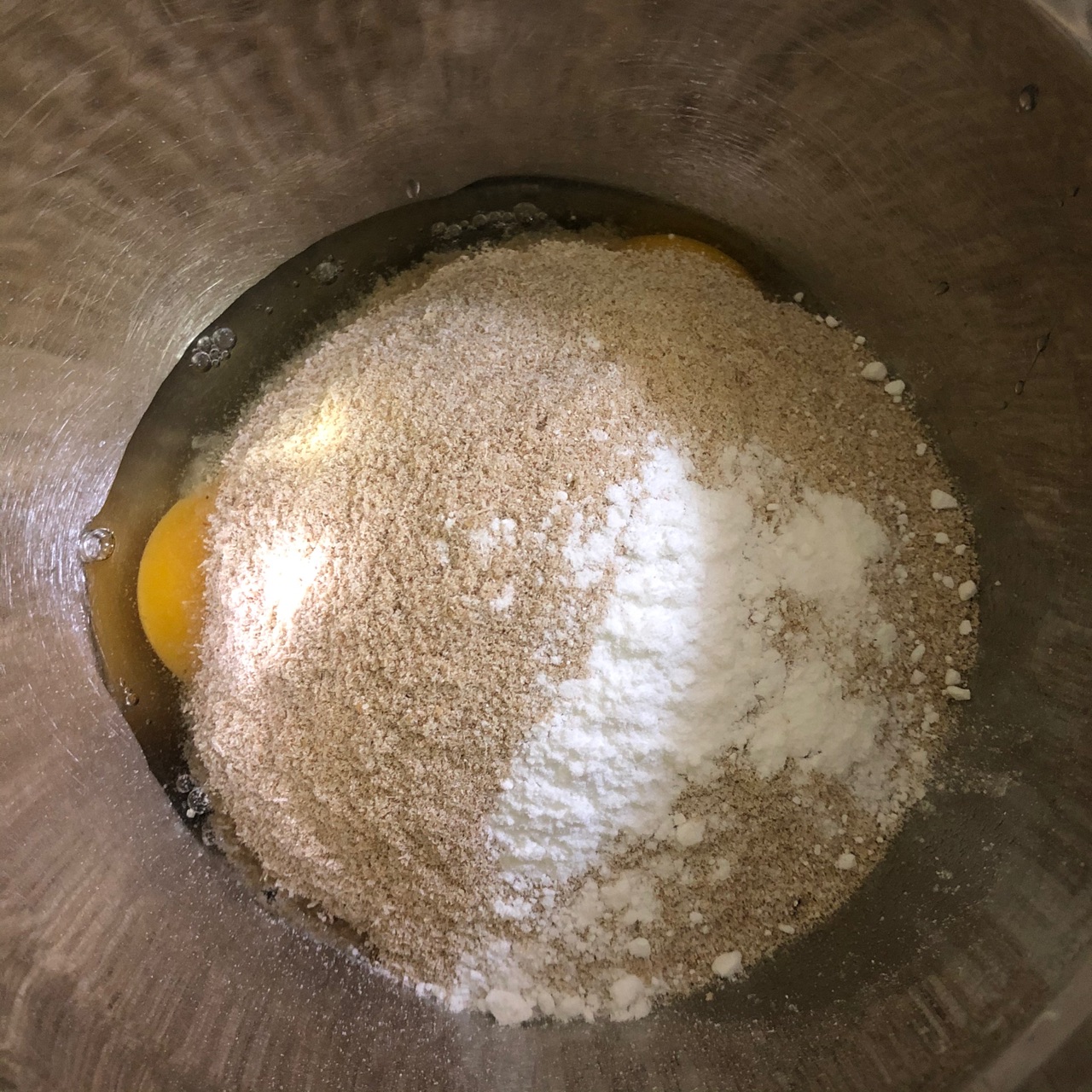 豆腐芝麻红枣蛋糕｜健康烘焙