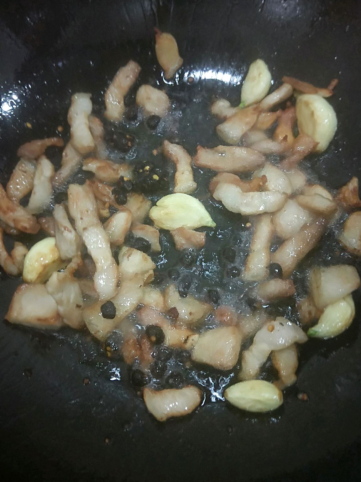 豆干炒回锅肉