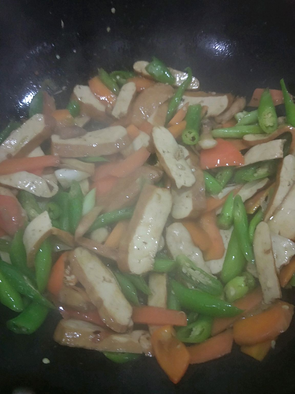 豆干炒回锅肉