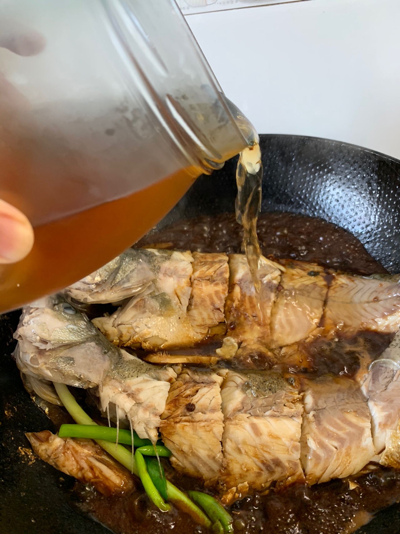 豆花炖鲈鱼