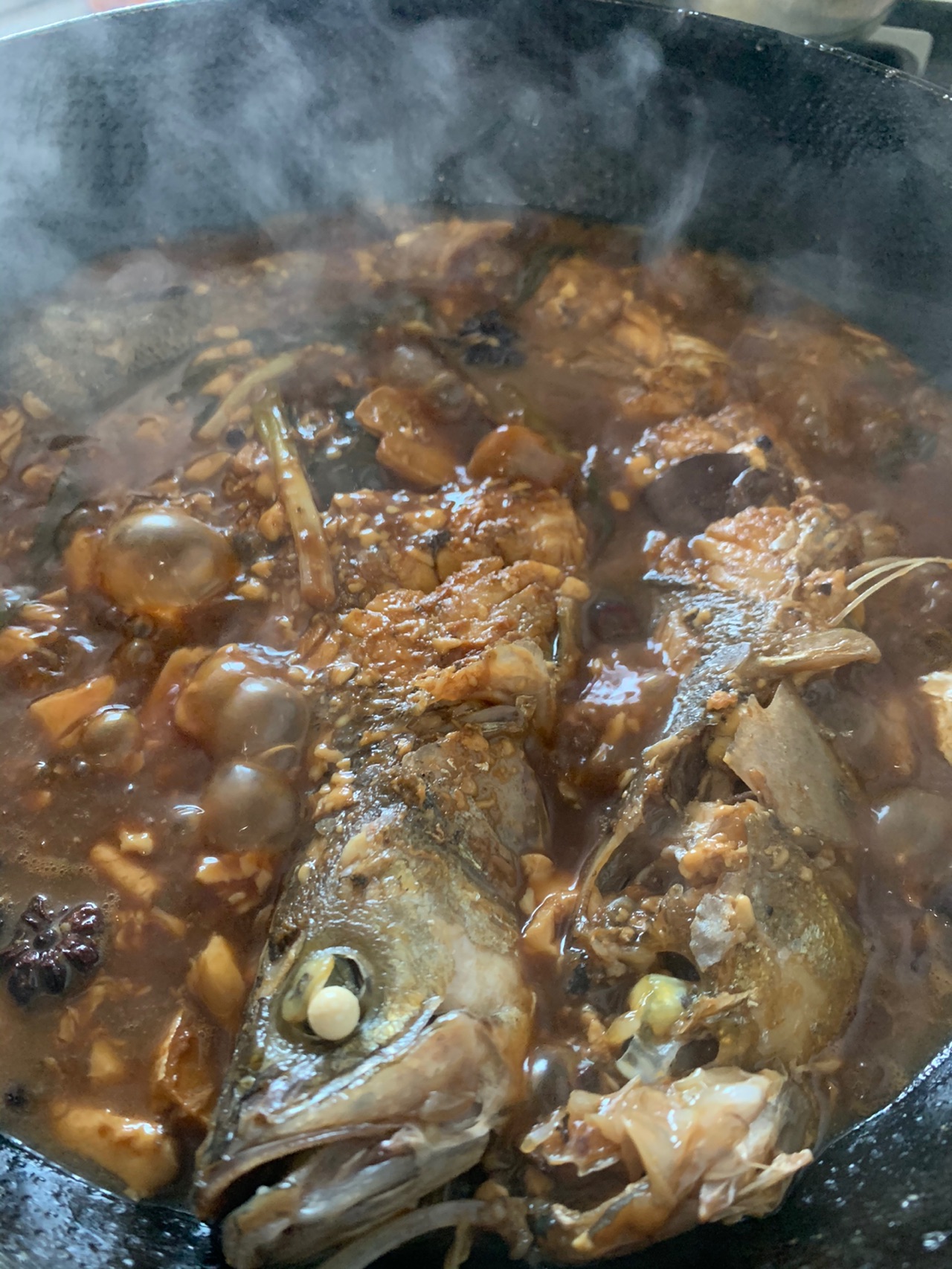 豆花炖鲈鱼