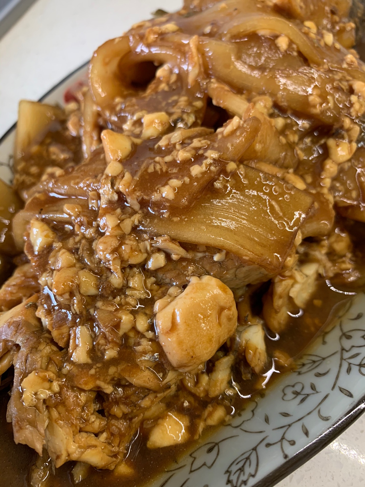 豆花炖鲈鱼