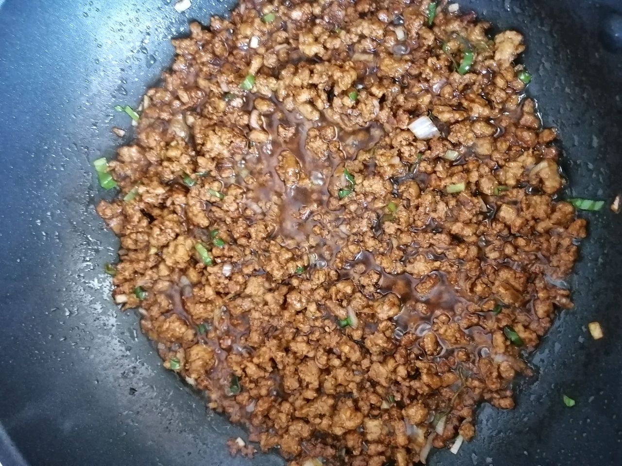 豆角酱肉包