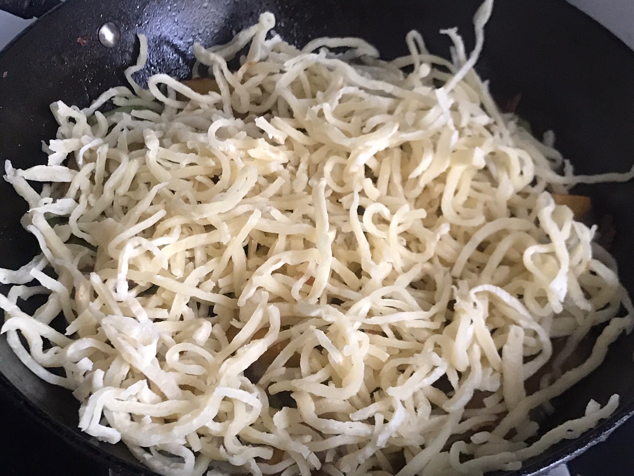 豆角焖饼