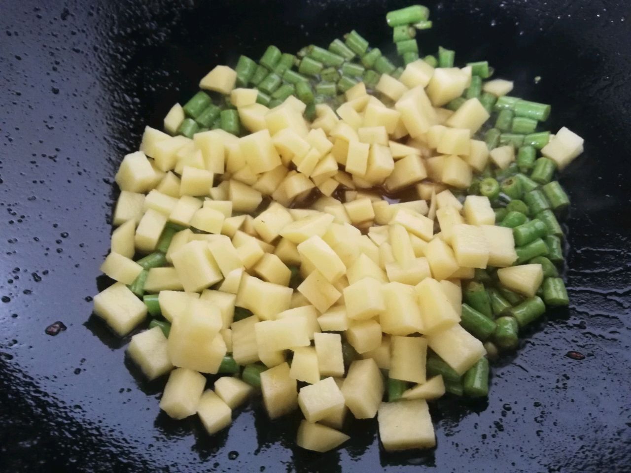 豆角土豆丁
