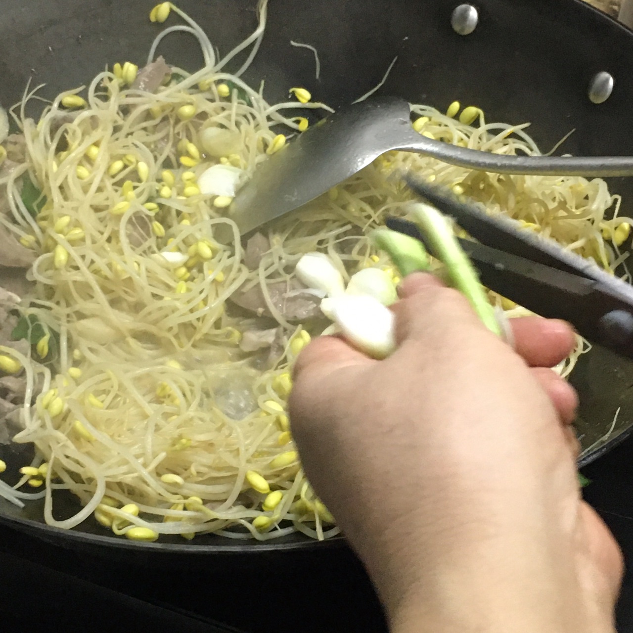 豆苗炒猪心