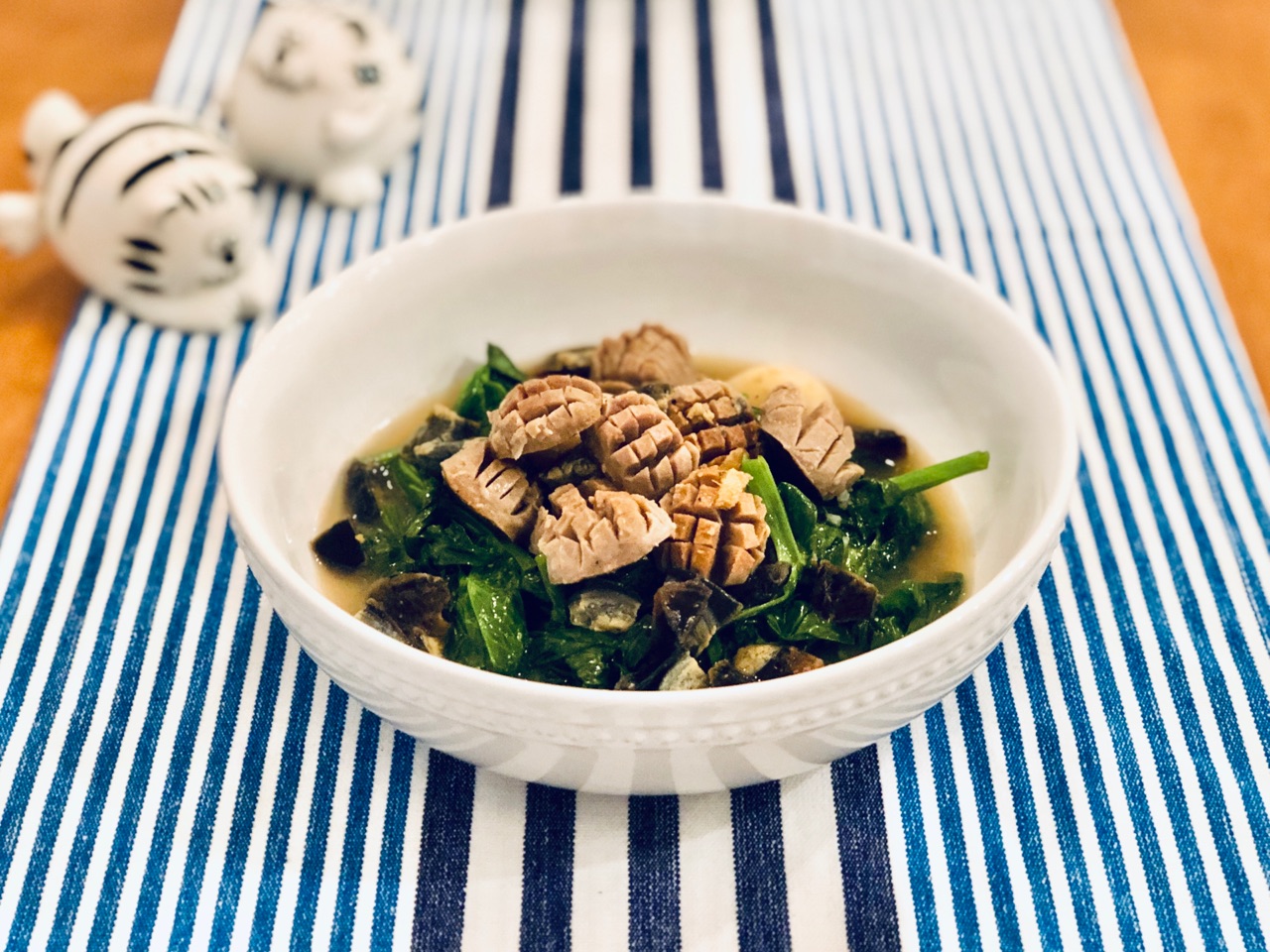豆苗牛肉丸汤饭的健康晚餐