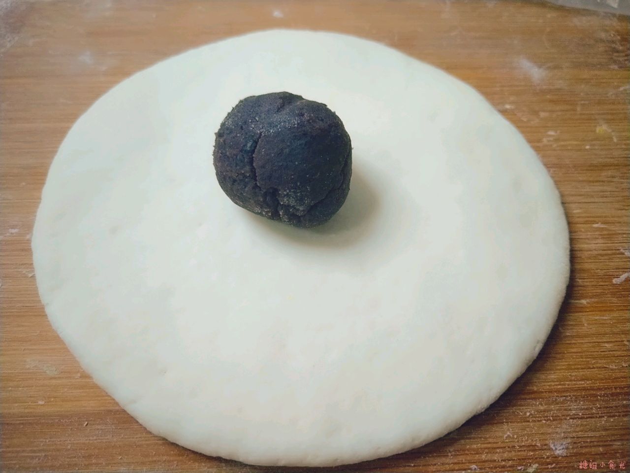 豆沙三角包