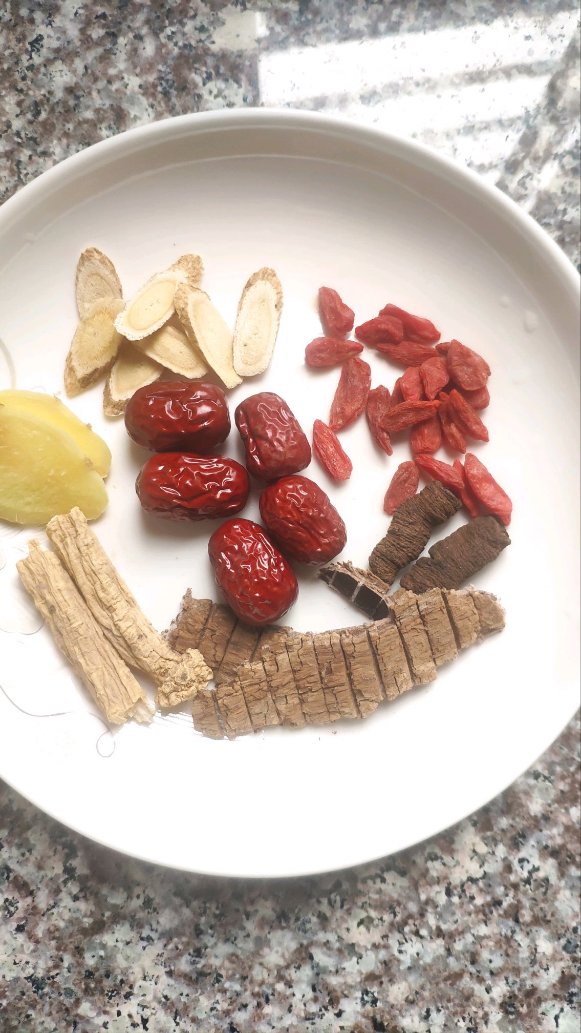 杜仲巴戟鸡汤