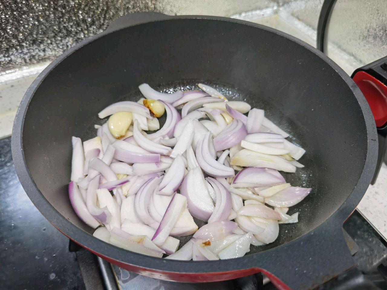 【炖】酱香土豆炖排骨