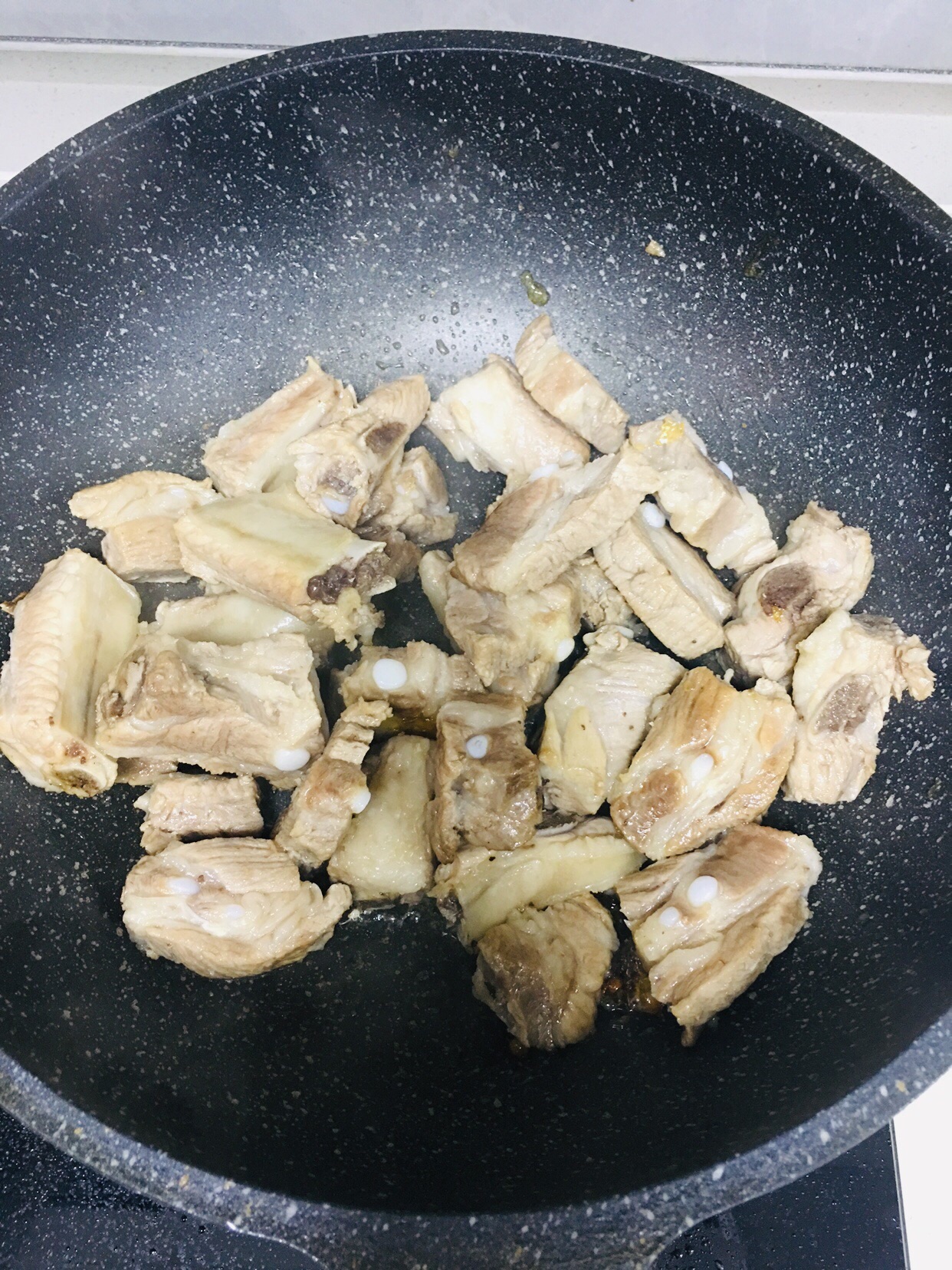 炖排骨