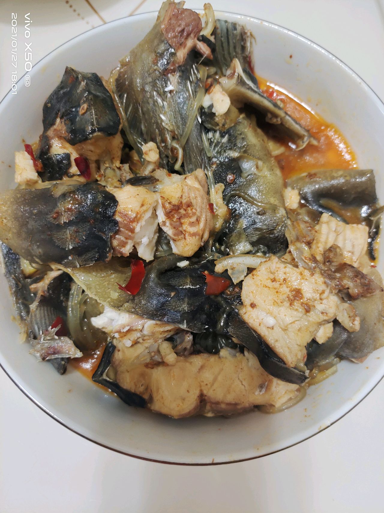 炖鲟龙鱼