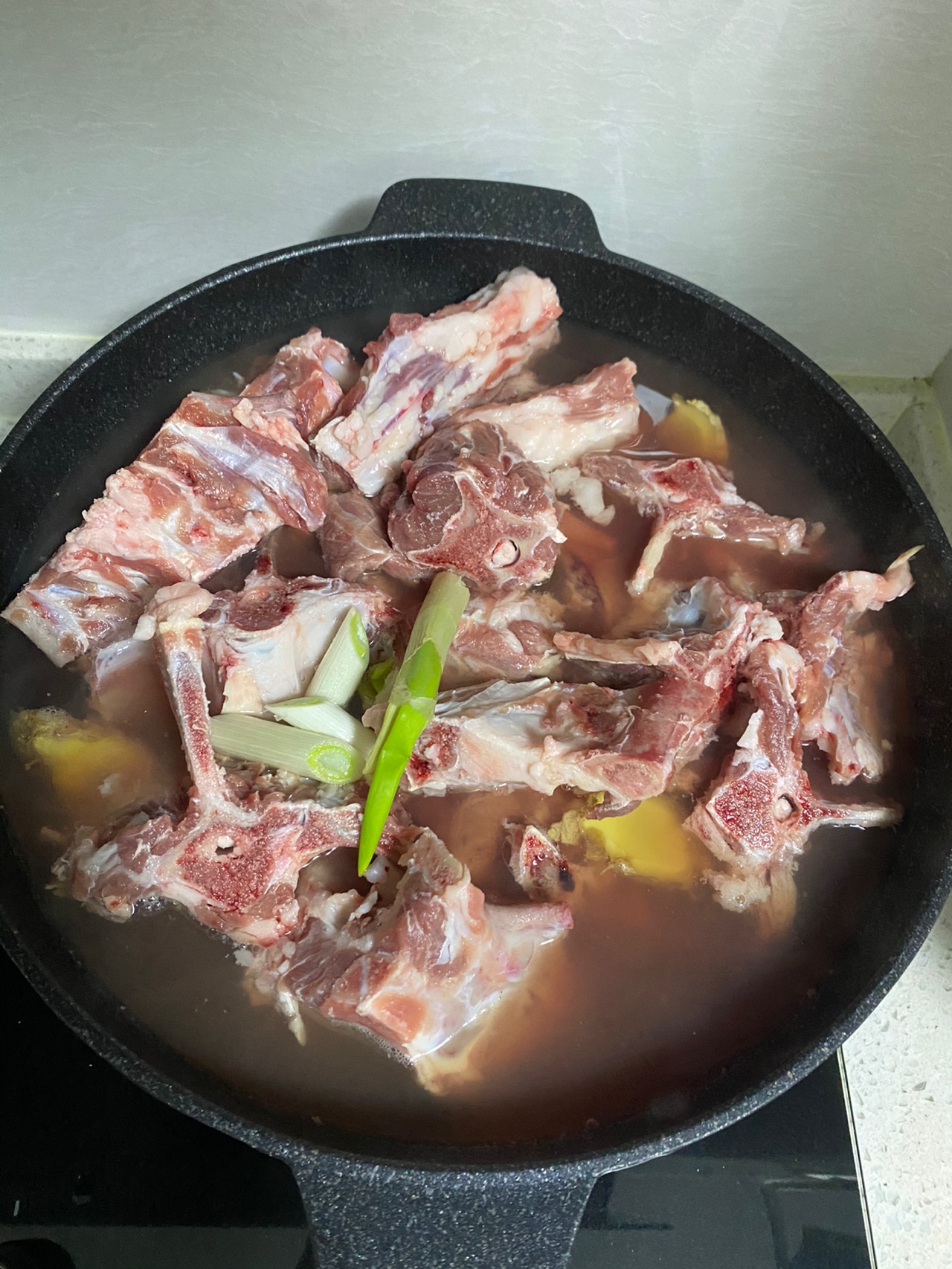 炖羊蝎子