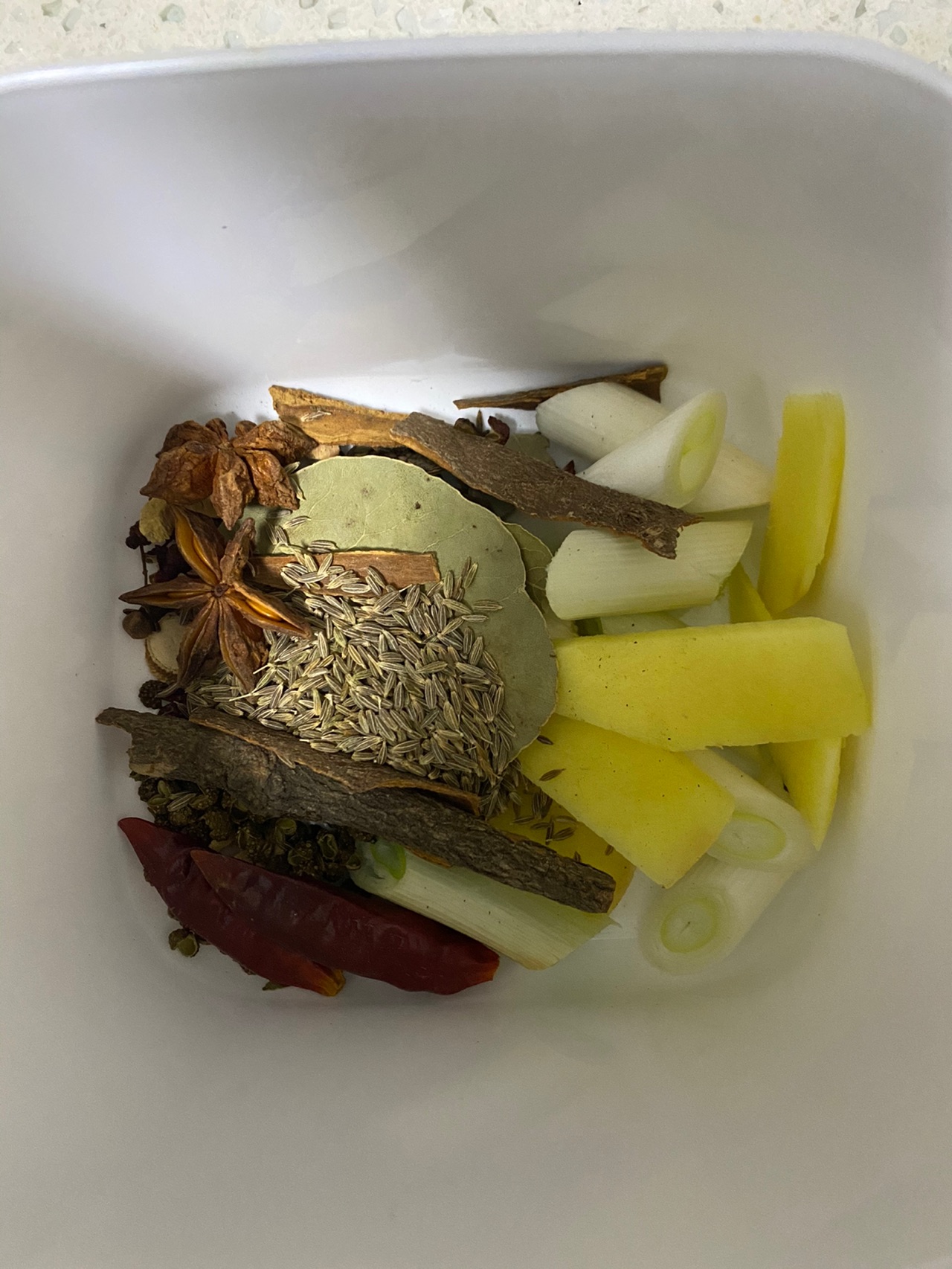 炖羊蝎子
