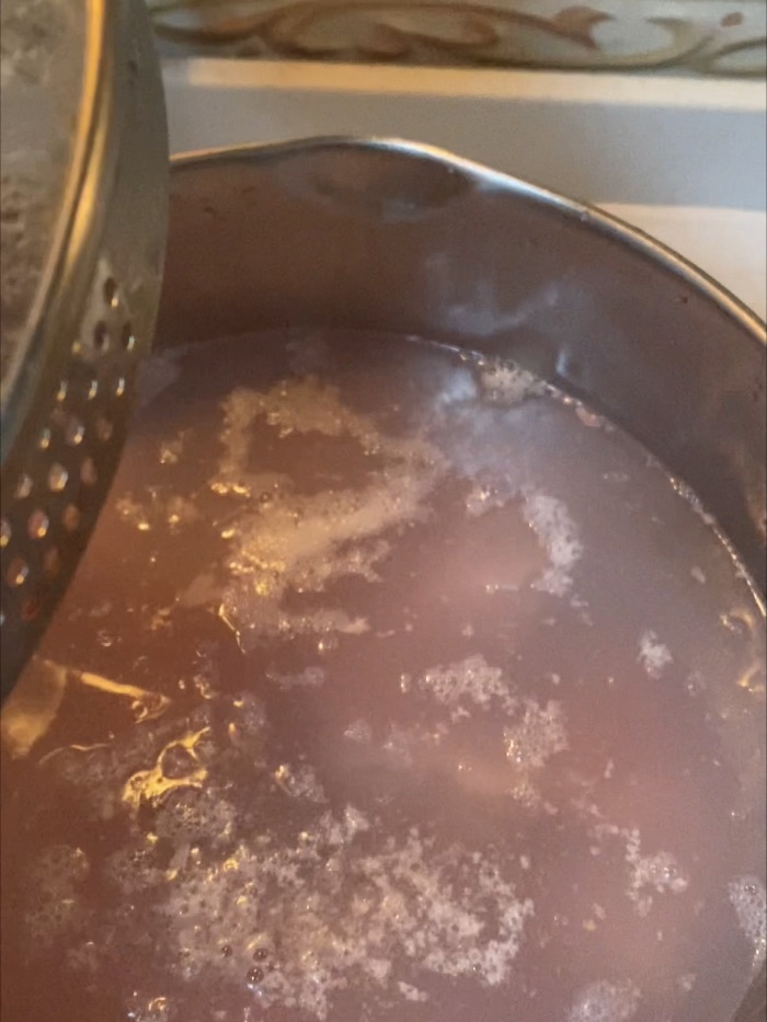 炖猪脊骨