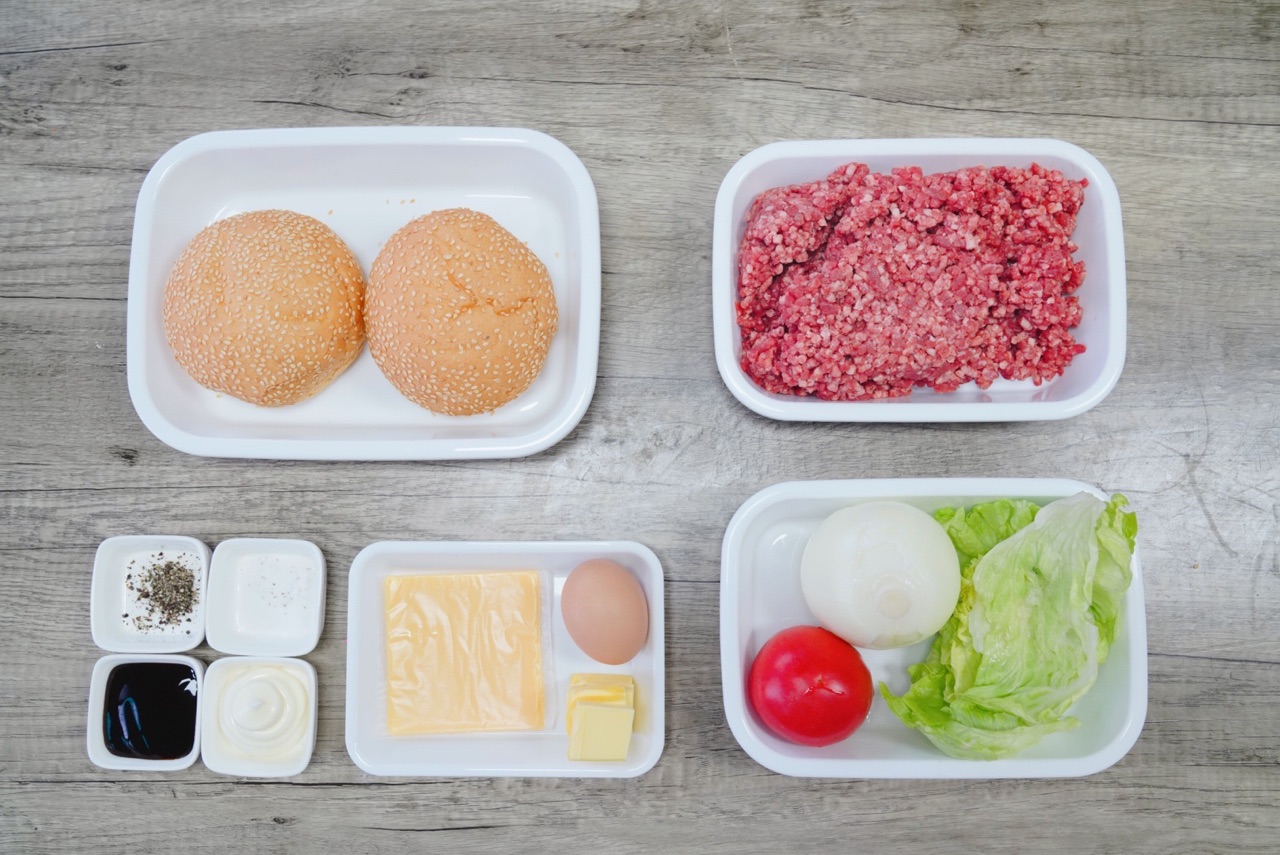 多汁牛肉芝士汉堡