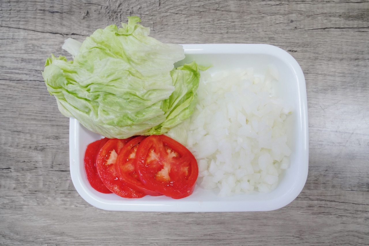 多汁牛肉芝士汉堡
