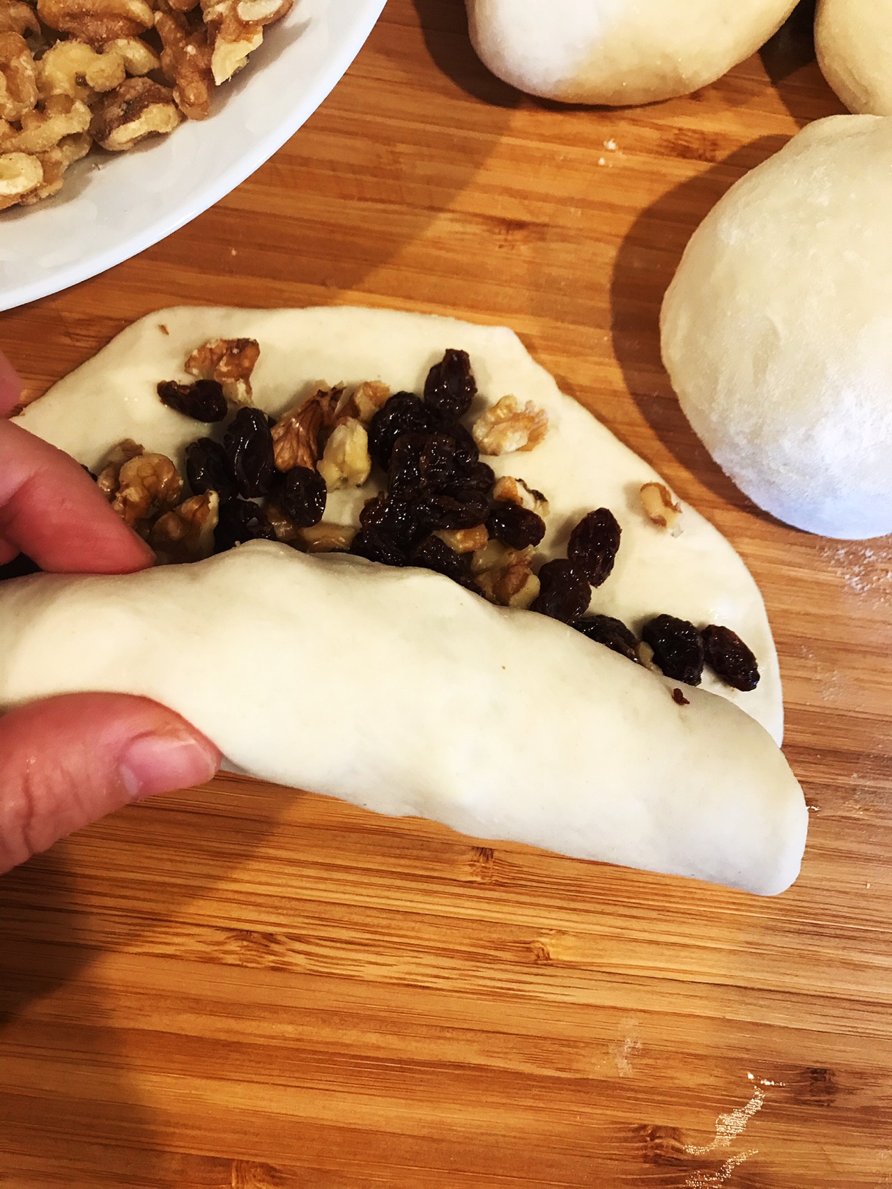 俄罗斯大列巴（果仁面包）