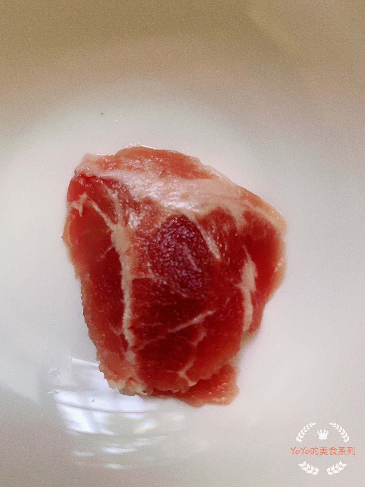 F的辅食～核桃露蒸土豆猪肉泥