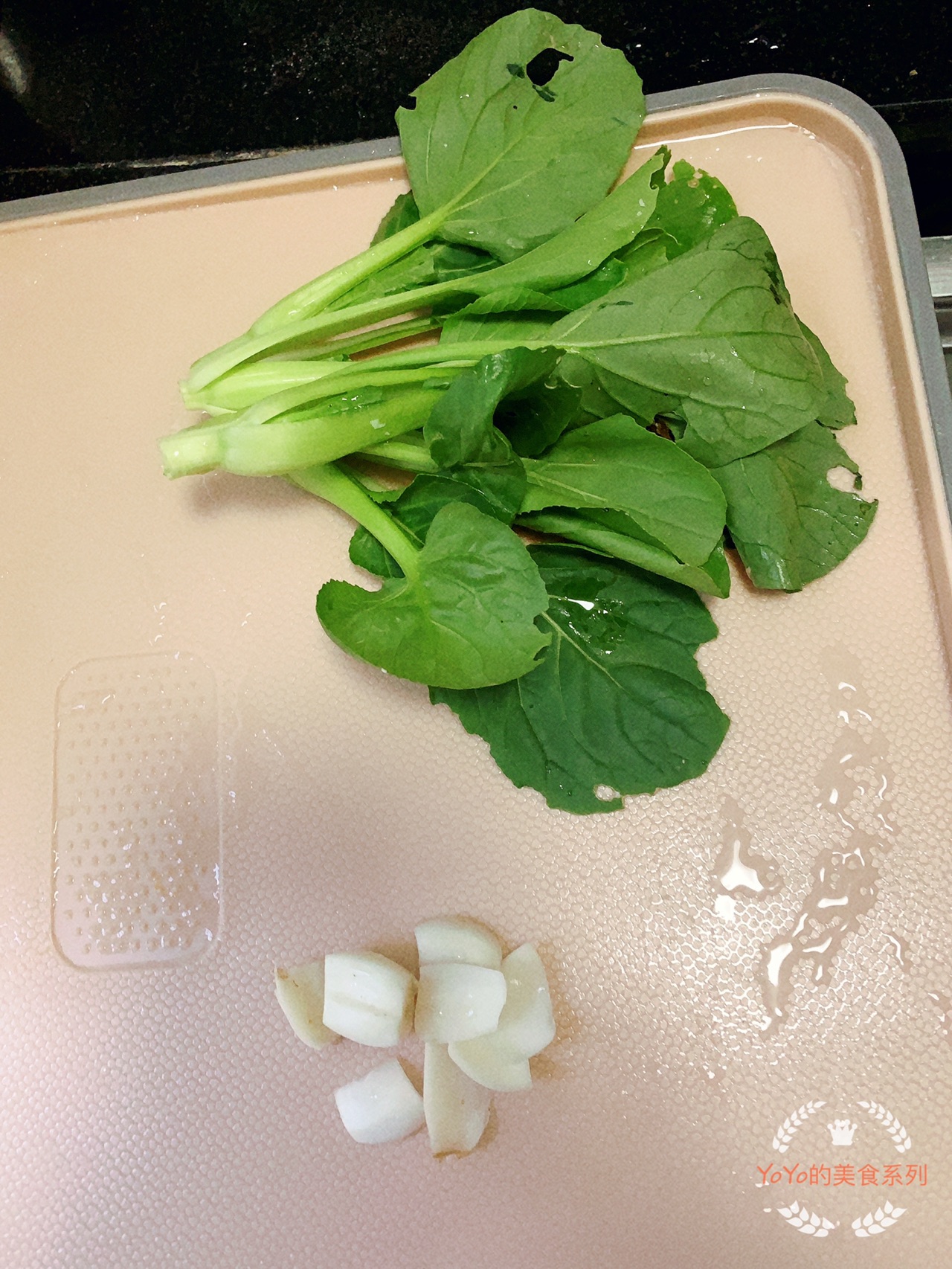 F的辅食-青菜百合鸡蛋羹